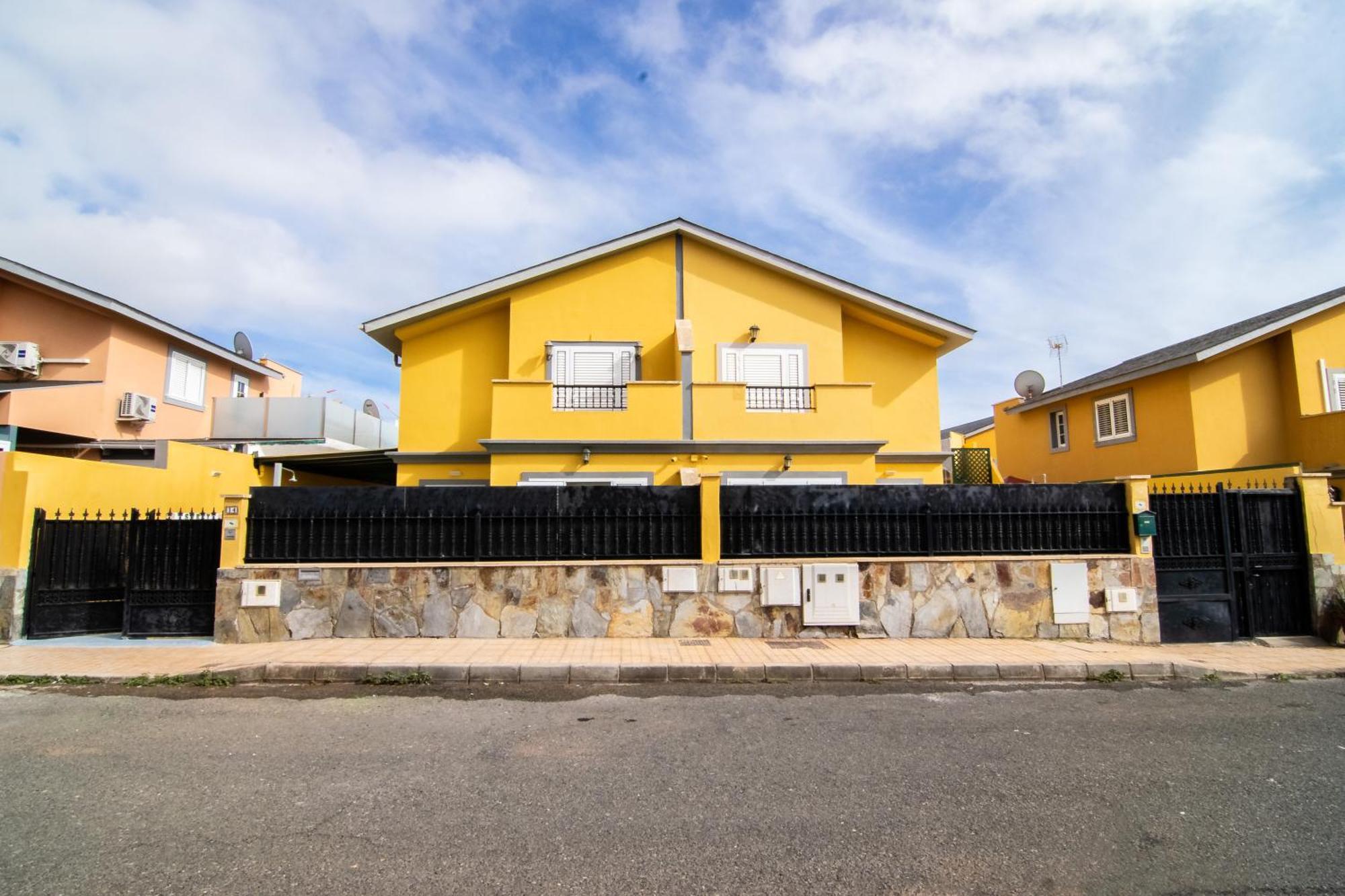 The Safe Point Suites Castillo Castillo del Romeral Exterior foto